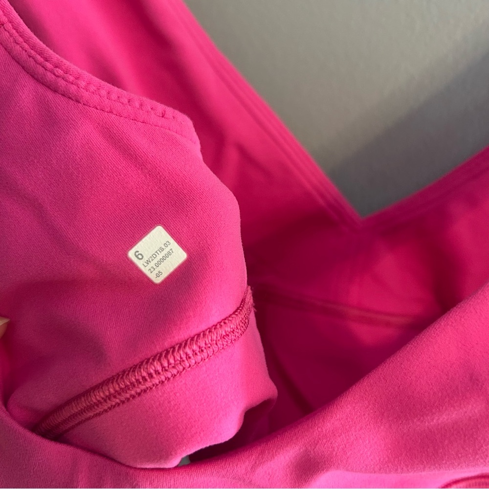 Lululemon Align V-Neck Bra - Light Support 💖 - Picture 9 of 9
